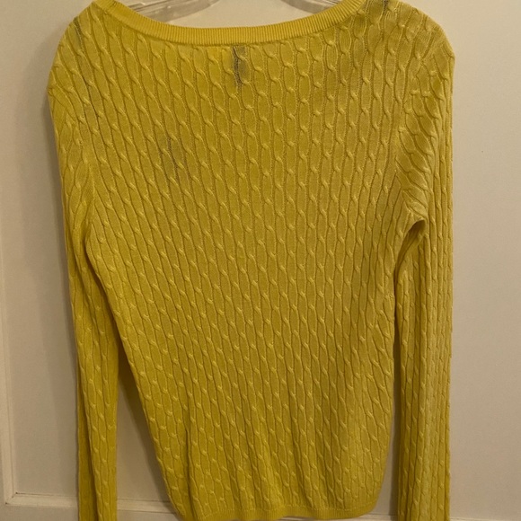 Yellow sweater - Picture 2 of 3